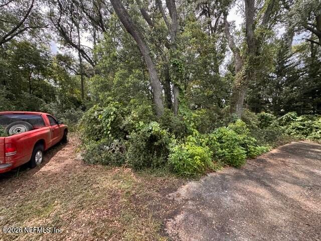 3455 THORNHILL Drive, Jacksonville, FL 32277