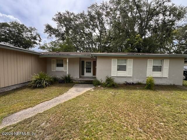 3455 THORNHILL Drive, Jacksonville, FL 32277
