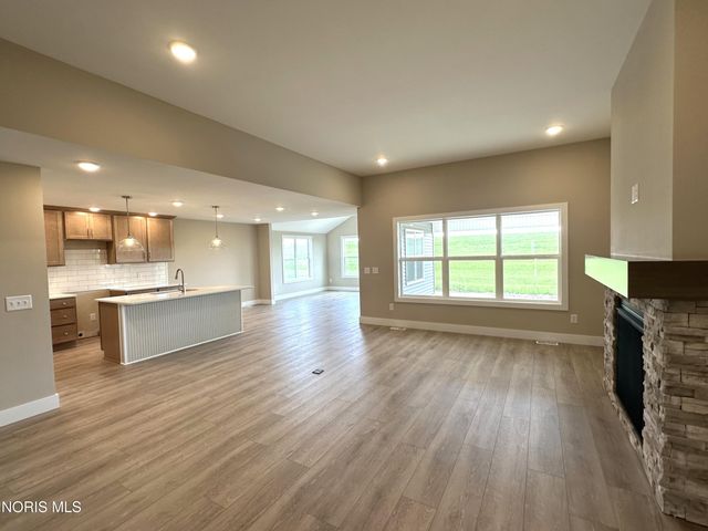 15309 Cypress Drive, Perrysburg, OH 43551