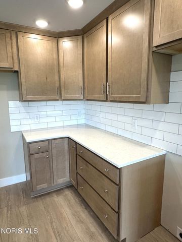 15309 Cypress Drive, Perrysburg, OH 43551