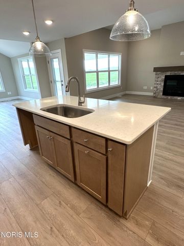 15309 Cypress Drive, Perrysburg, OH 43551