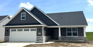 15309 Cypress Drive, Perrysburg, OH 43551