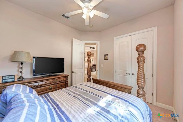 819 Mountain Drive, San Marcos, TX 78666