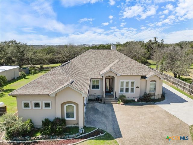 819 Mountain Drive, San Marcos, TX 78666