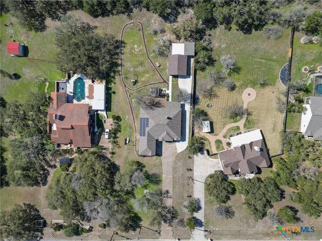 819 Mountain Drive, San Marcos, TX 78666
