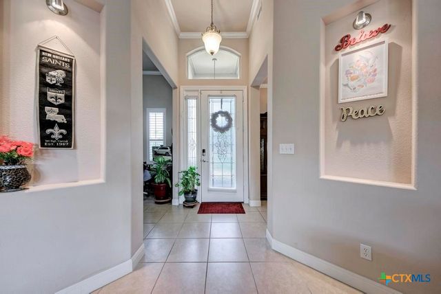 819 Mountain Drive, San Marcos, TX 78666