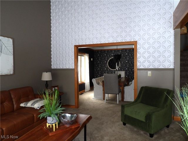 1238 Maxfli Drive, Akron, OH 44312