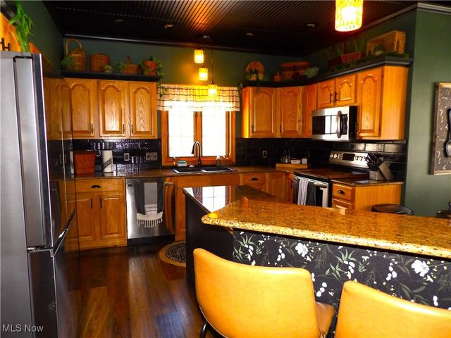 1238 Maxfli Drive, Akron, OH 44312