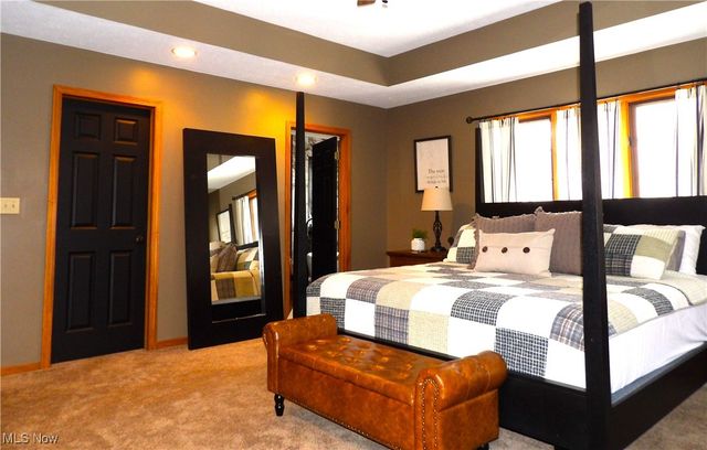 1238 Maxfli Drive, Akron, OH 44312