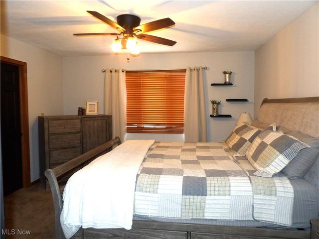 1238 Maxfli Drive, Akron, OH 44312