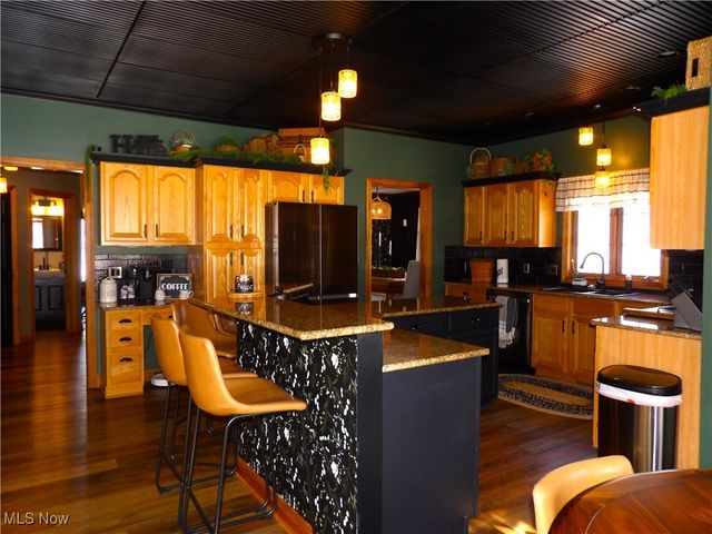 1238 Maxfli Drive, Akron, OH 44312