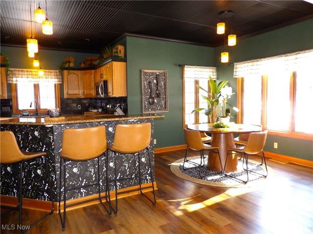 1238 Maxfli Drive, Akron, OH 44312