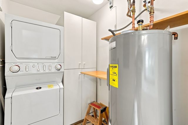 15 Fifer Ln 15, Lexington, MA 02420
