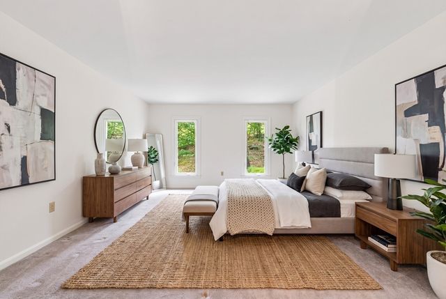 15 Fifer Ln 15, Lexington, MA 02420