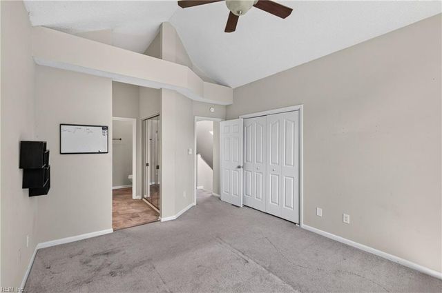 916 Woodcreek DR, Newport News, VA 23608