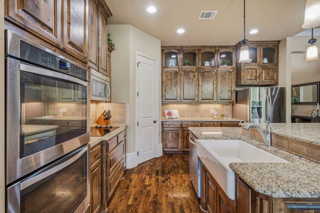 188 Bearclaw Circle, Aledo, TX 76008