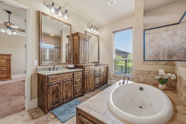 188 Bearclaw Circle, Aledo, TX 76008