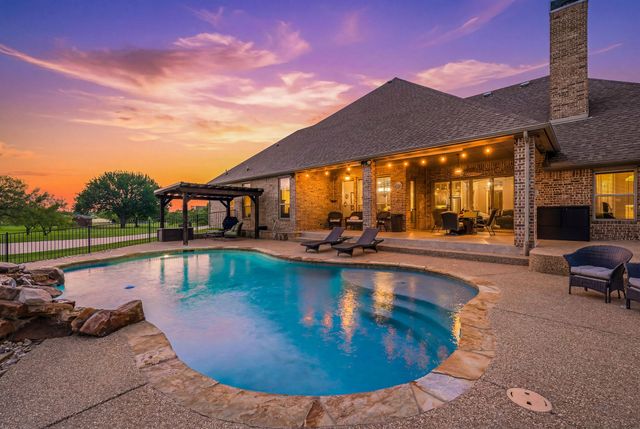188 Bearclaw Circle, Aledo, TX 76008