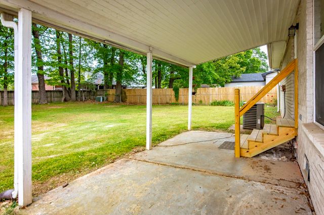 10 Pinewood Street, Cabot, AR 72023
