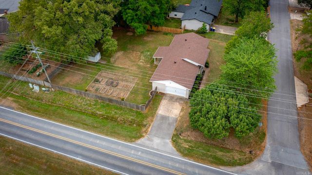 10 Pinewood Street, Cabot, AR 72023