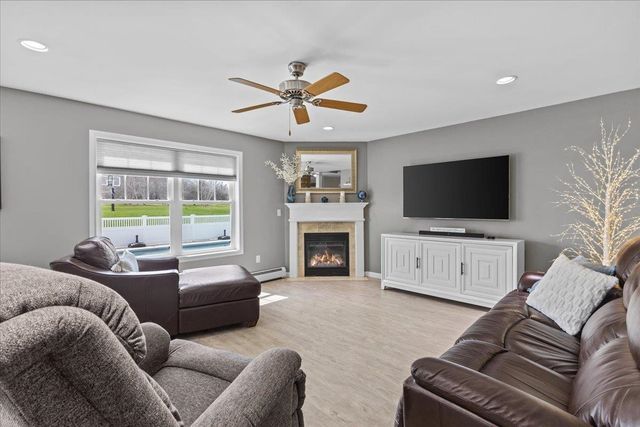 304 Harbor View Drive, St. Albans Town, VT 05478
