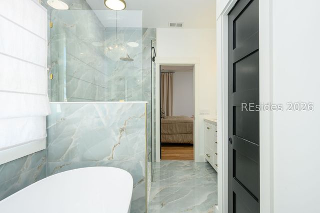 22 Blue Heron Pt, Hilton Head Island, SC 29926