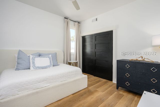 22 Blue Heron Pt, Hilton Head Island, SC 29926