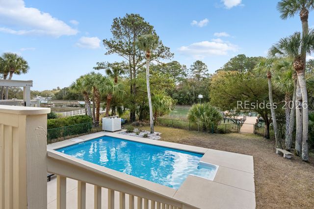 22 Blue Heron Pt, Hilton Head Island, SC 29926