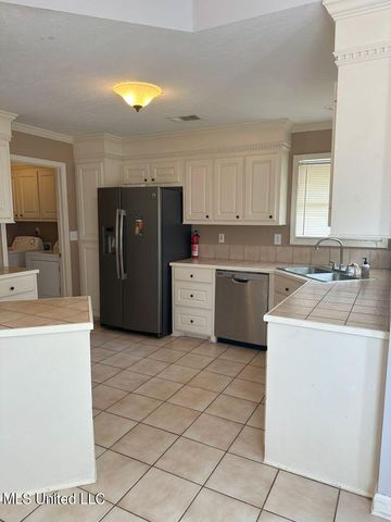 228 Farmers Row, Madison, MS 39110