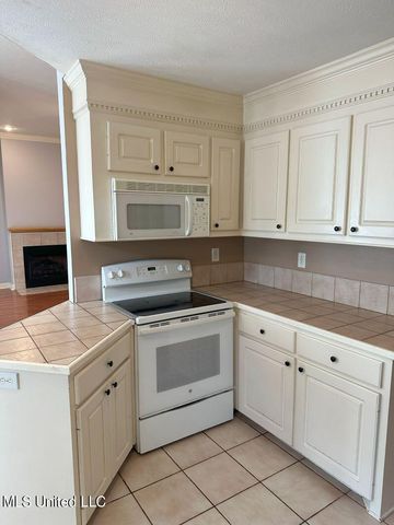 228 Farmers Row, Madison, MS 39110