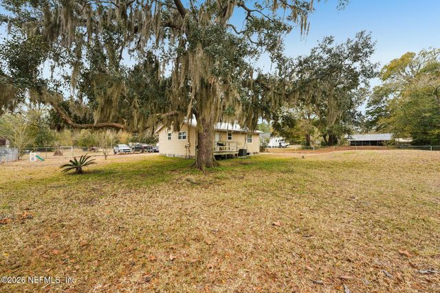 2749 GARTH Lane, Hilliard, FL 32046