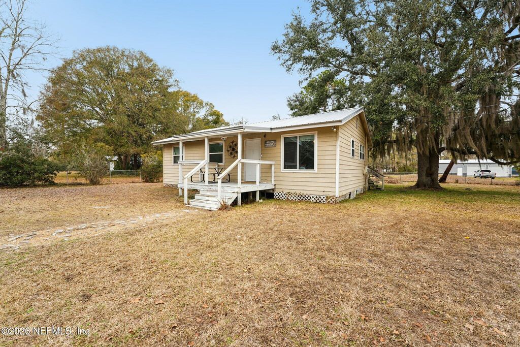 2749 GARTH Lane, Hilliard, FL 32046