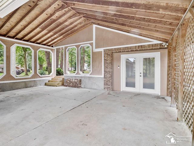 11589 Brookshire Drive, Bedford Twp, MI 48182