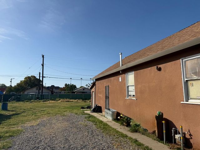 1416 Orange Avenue, Chowchilla, CA 93610