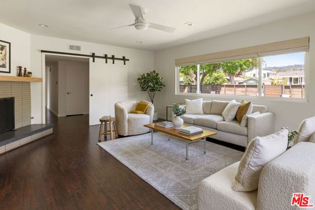 3022 Tyburn Street, Los Angeles, CA 90039