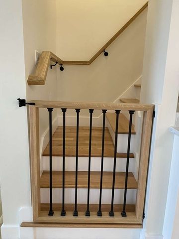 30 Russell Road 30, Chelmsford, MA 01863