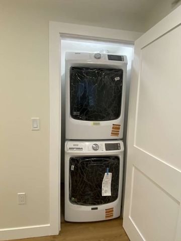 30 Russell Road 30, Chelmsford, MA 01863