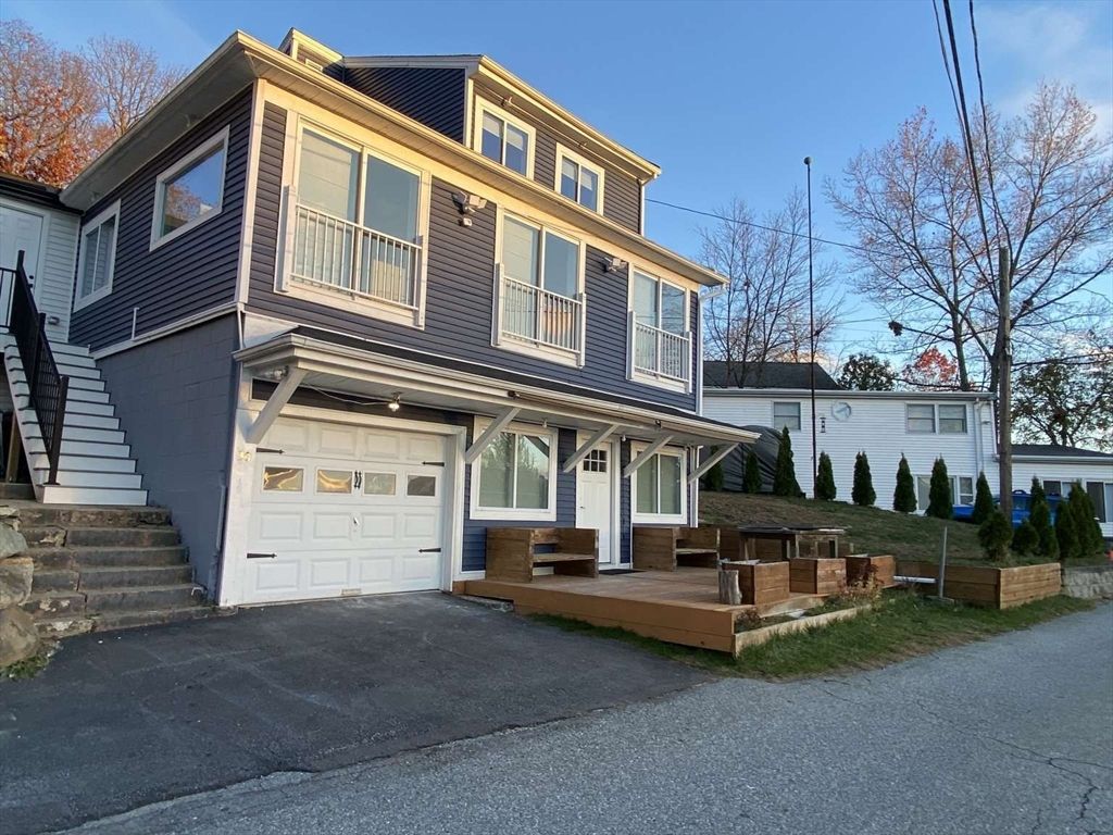 30 Russell Road 30, Chelmsford, MA 01863