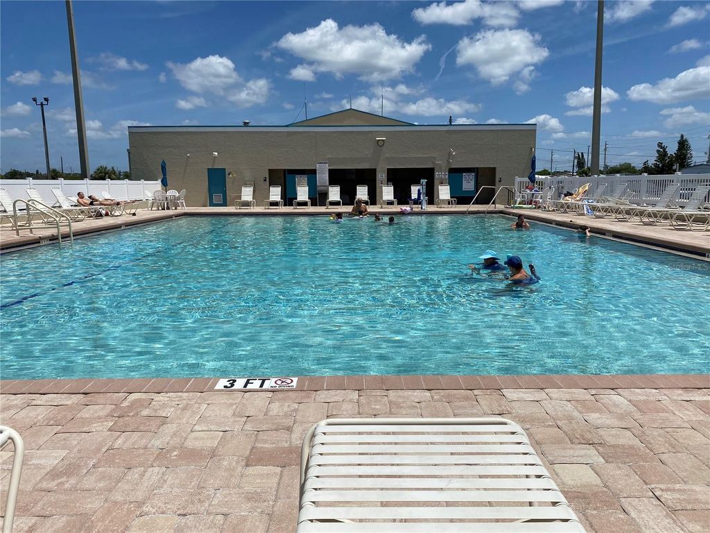 Image 32 of property listing at 6918 E BAYOU LANE, Bradenton, FL 34207