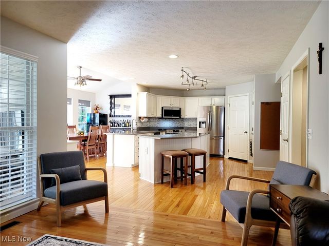 1830 Parker Lane, Twinsburg, OH 44087