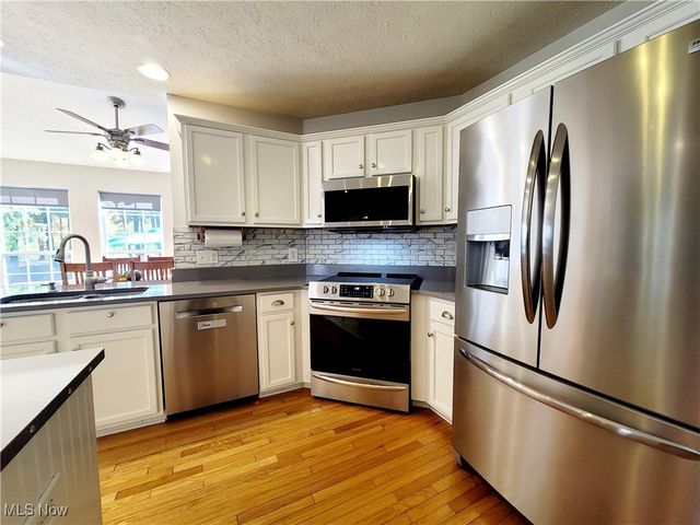 1830 Parker Lane, Twinsburg, OH 44087