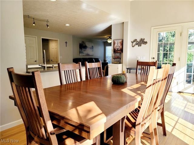 1830 Parker Lane, Twinsburg, OH 44087