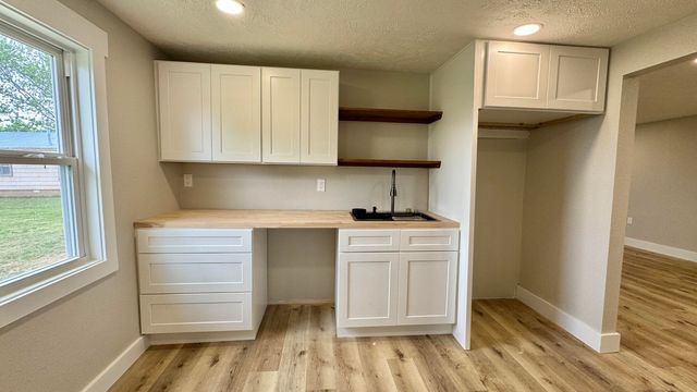 10308 E Business 60, Mountain Grove, MO 65711