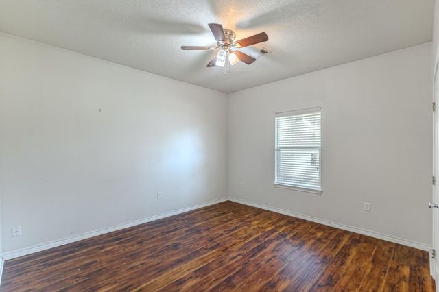 816 Martin Luther King Road, Ames, TX 77575