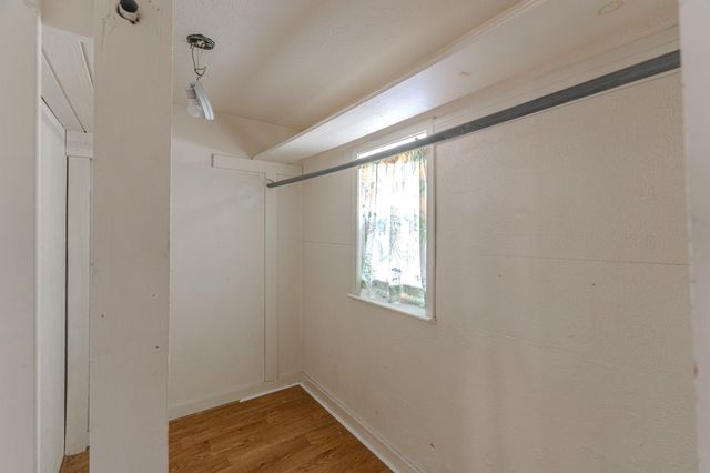 816 Martin Luther King Road, Ames, TX 77575