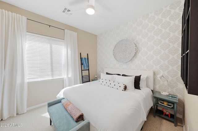 1531 W PARNELL Drive, Phoenix, AZ 85085