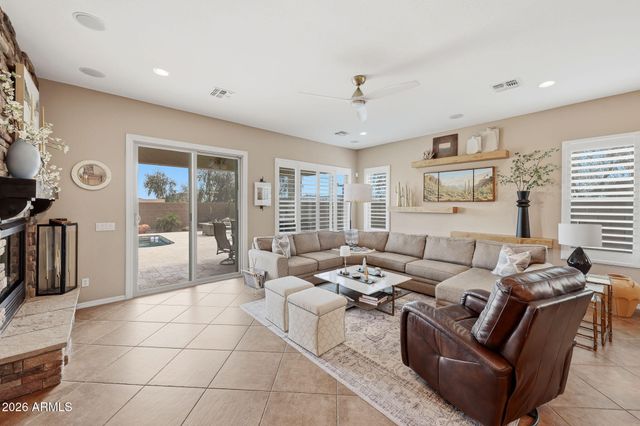 1531 W PARNELL Drive, Phoenix, AZ 85085
