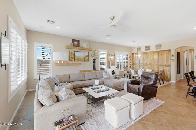 1531 W PARNELL Drive, Phoenix, AZ 85085