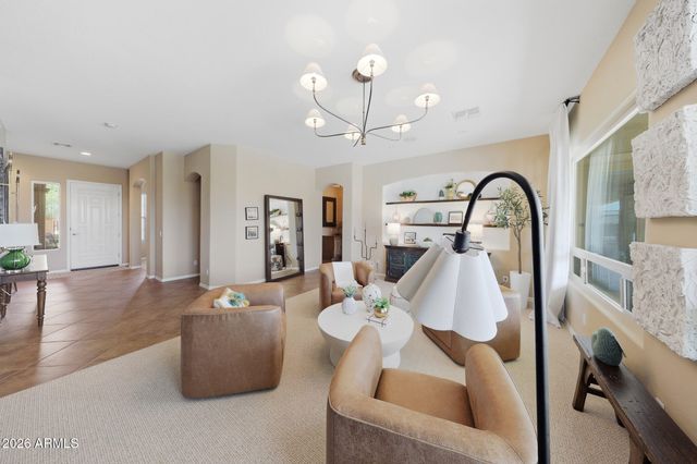 1531 W PARNELL Drive, Phoenix, AZ 85085