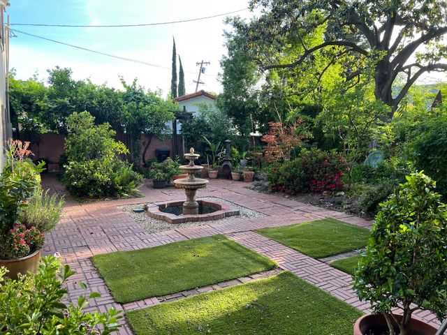 1633 Argonne Dr, Stockton, CA 95203